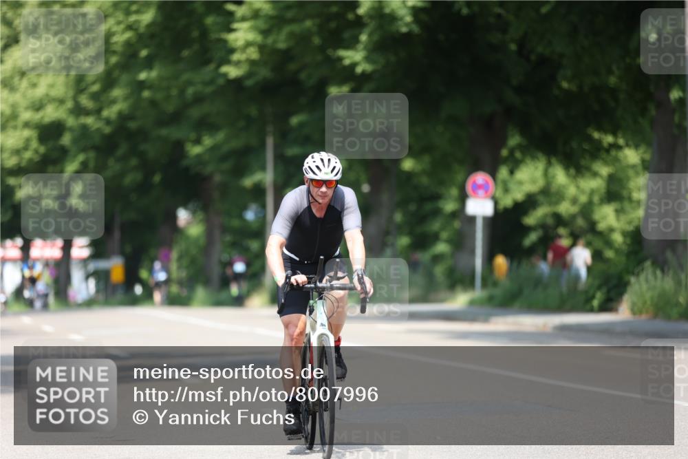 15.06.2025 - 7 Türme Triathlon Yannick Fuchs http://msf.ph/oto/8007996 15.06.2025 12:41:02 Radfahren 201, 214, 221, 283, 323 meine-sportfotos.de