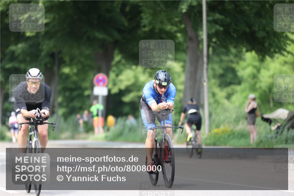 15.06.2025 - 7 Türme Triathlon Yannick Fuchs http://msf.ph/oto/8008000 15.06.2025 13:22:11 Radfahren 458, 678, 937, 1133 meine-sportfotos.de