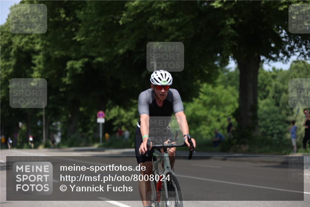 15.06.2025 - 7 Türme Triathlon Yannick Fuchs http://msf.ph/oto/8008024 15.06.2025 12:41:02 Radfahren 201, 214, 221, 283, 323 meine-sportfotos.de