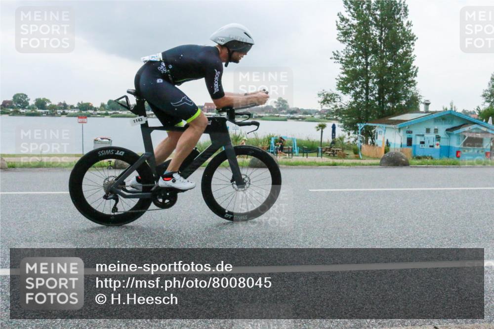21.06.2025 - 27. Vierlanden-Triathlon H.Heesch http://msf.ph/oto/8008045 15.06.2025 13:26:37 Radfahren 1108, 1112, 1123, 1132, 1143, 1160, 1300 meine-sportfotos.de