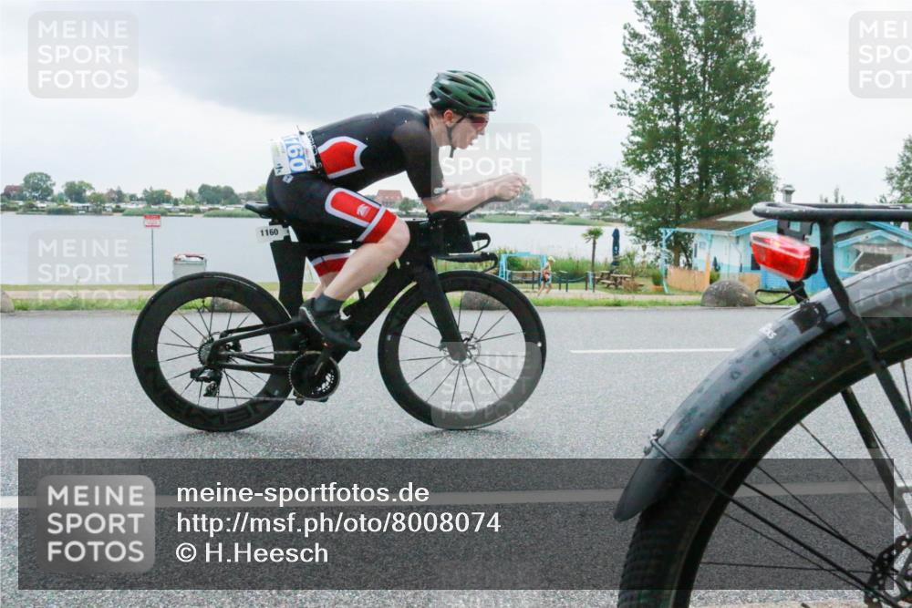 21.06.2025 - 27. Vierlanden-Triathlon H.Heesch http://msf.ph/oto/8008074 15.06.2025 13:26:38 Radfahren 1108, 1132, 1143, 1160 meine-sportfotos.de