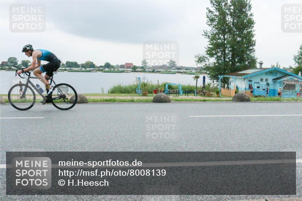 21.06.2025 - 27. Vierlanden-Triathlon H.Heesch http://msf.ph/oto/8008139 15.06.2025 13:26:43 Radfahren 1103, 1132, 1247, 1308 meine-sportfotos.de