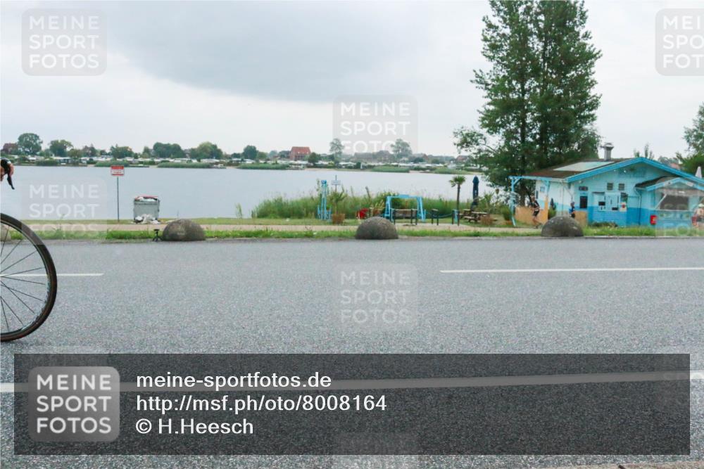 21.06.2025 - 27. Vierlanden-Triathlon H.Heesch http://msf.ph/oto/8008164 15.06.2025 13:26:44 Radfahren 1103, 1132, 1247, 1308 meine-sportfotos.de