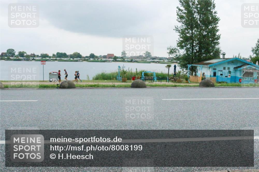 21.06.2025 - 27. Vierlanden-Triathlon H.Heesch http://msf.ph/oto/8008199 15.06.2025 13:26:51 Radfahren 1310 meine-sportfotos.de