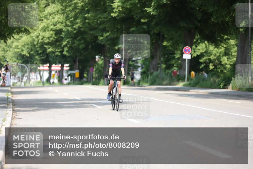 15.06.2025 - 7 Türme Triathlon Yannick Fuchs http://msf.ph/oto/8008209 15.06.2025 12:41:43 Radfahren 223, 455, 475 meine-sportfotos.de