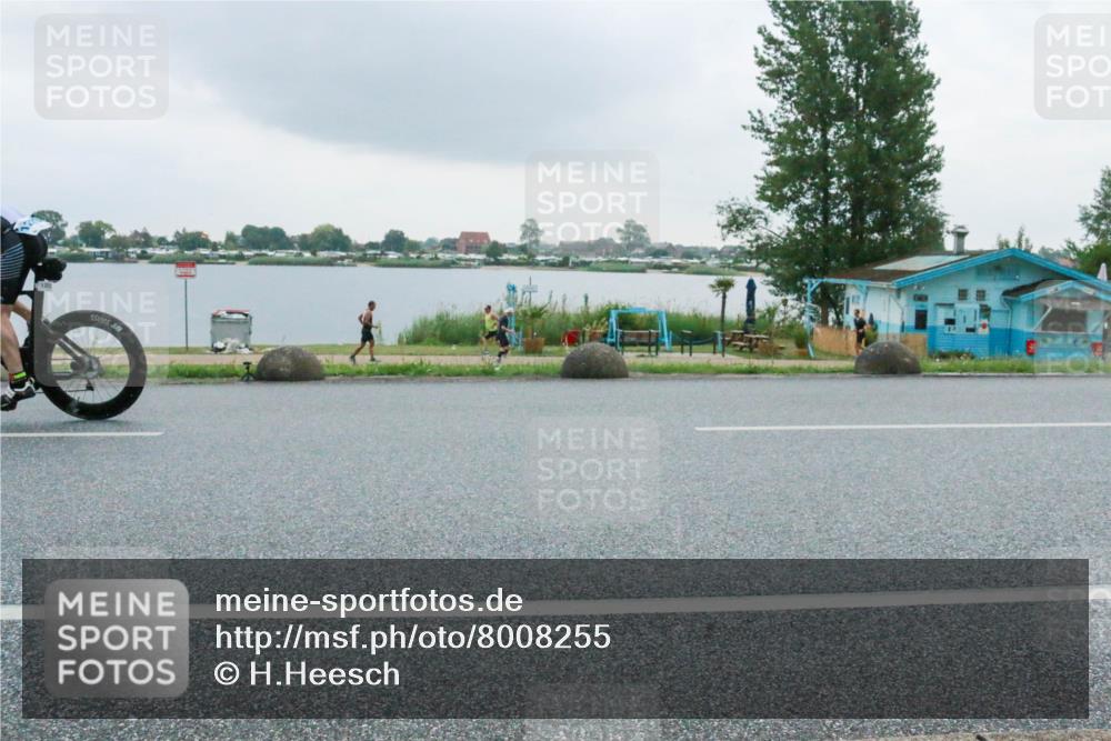 21.06.2025 - 27. Vierlanden-Triathlon H.Heesch http://msf.ph/oto/8008255 15.06.2025 13:27:01 Radfahren 1134, 1140, 1233, 1242, 1273 meine-sportfotos.de