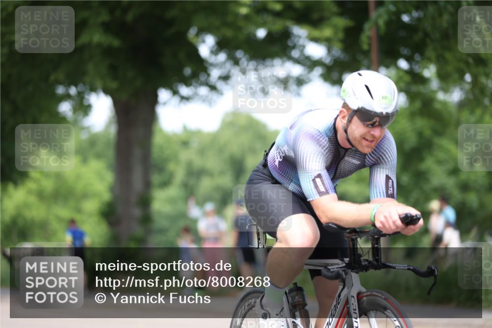 15.06.2025 - 7 Türme Triathlon Yannick Fuchs http://msf.ph/oto/8008268 15.06.2025 13:22:26 Radfahren 260, 356, 491, 631, 803 meine-sportfotos.de