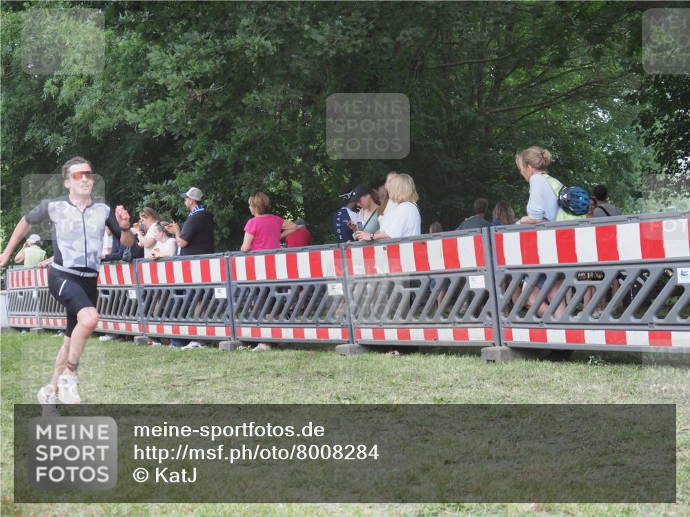 21.06.2025 - 27. Vierlanden-Triathlon KatJ http://msf.ph/oto/8008284 15.06.2025 13:02:18 Ziel 73, 727, 755, 1029, 1030, 1031, 1033 meine-sportfotos.de
