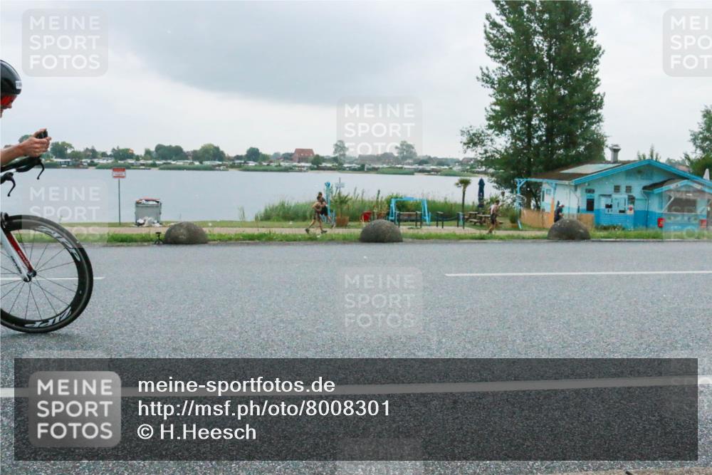 21.06.2025 - 27. Vierlanden-Triathlon H.Heesch http://msf.ph/oto/8008301 15.06.2025 13:27:06 Radfahren 1098, 1134, 1140, 1273 meine-sportfotos.de