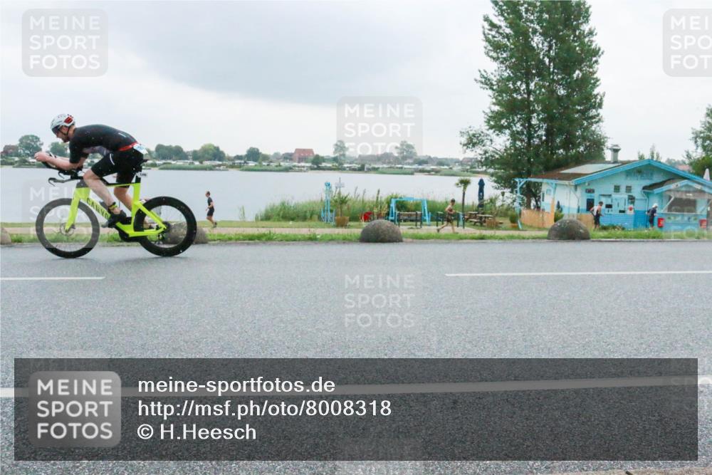 21.06.2025 - 27. Vierlanden-Triathlon H.Heesch http://msf.ph/oto/8008318 15.06.2025 13:27:08 Radfahren 1098, 1134, 1140, 1155, 1273, 1299 meine-sportfotos.de