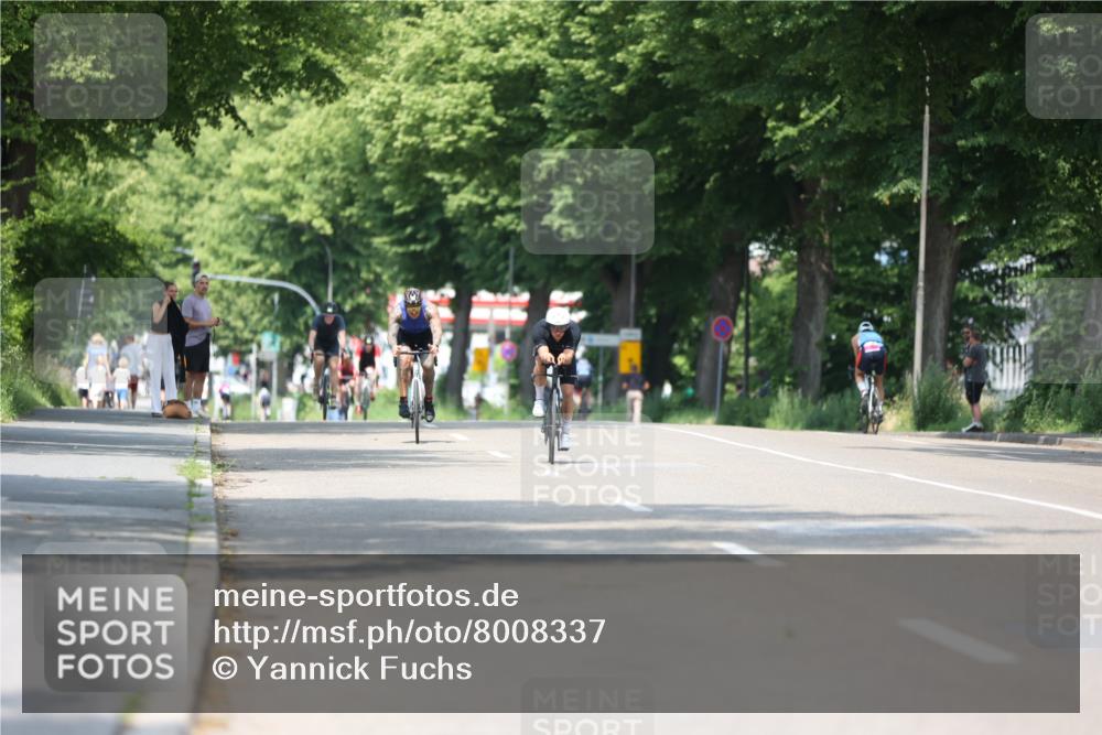 15.06.2025 - 7 Türme Triathlon Yannick Fuchs http://msf.ph/oto/8008337 15.06.2025 12:42:13 Radfahren 611 meine-sportfotos.de
