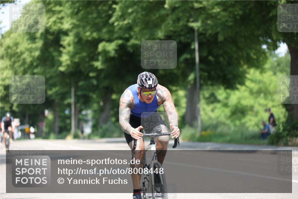 15.06.2025 - 7 Türme Triathlon Yannick Fuchs http://msf.ph/oto/8008448 15.06.2025 12:42:17 Radfahren 263, 297, 556, 571, 611, 645 meine-sportfotos.de