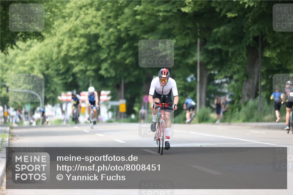 15.06.2025 - 7 Türme Triathlon Yannick Fuchs http://msf.ph/oto/8008451 15.06.2025 13:22:43 Radfahren 661, 766 meine-sportfotos.de