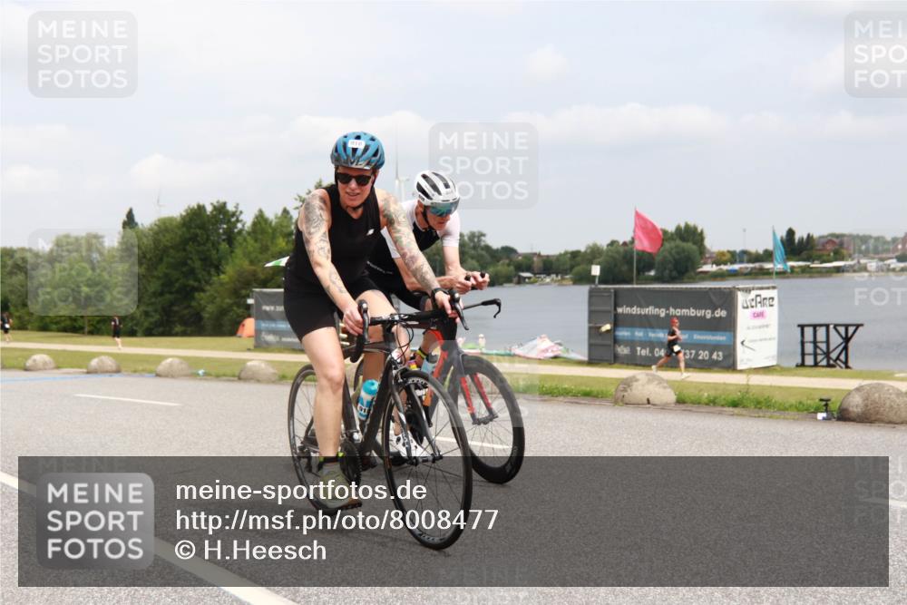 21.06.2025 - 27. Vierlanden-Triathlon H.Heesch http://msf.ph/oto/8008477 15.06.2025 12:16:50 Radfahren 808, 838, 862, 918 meine-sportfotos.de