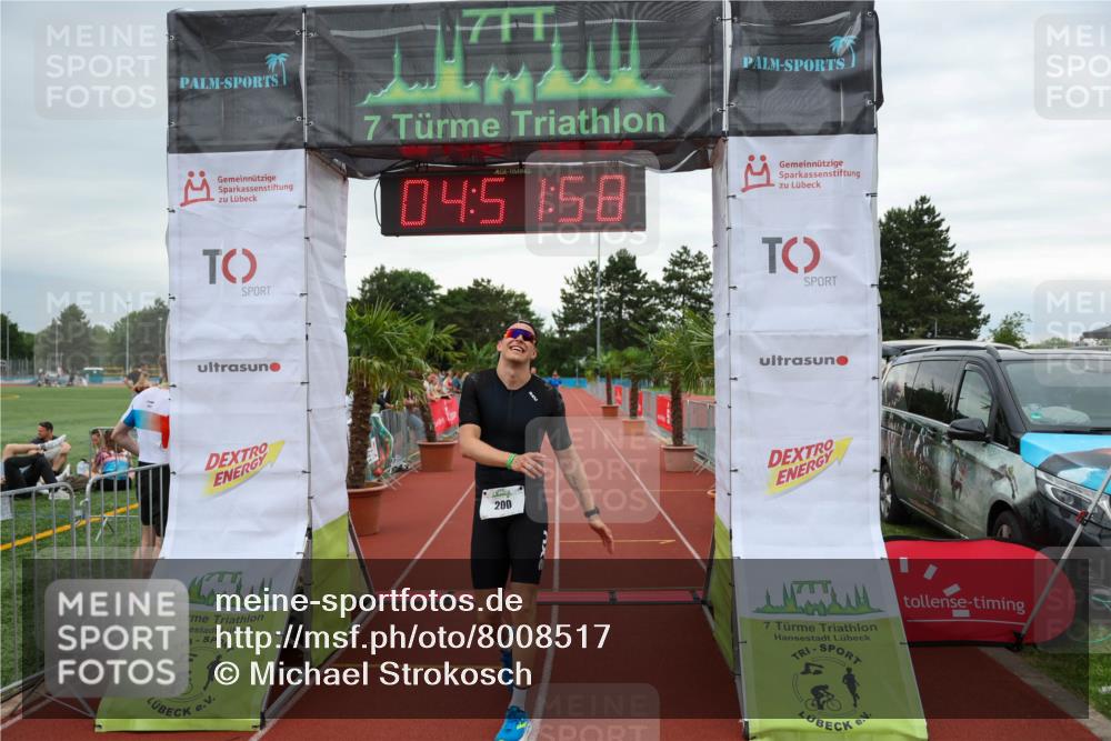15.06.2025 - 7 Türme Triathlon Michael Strokosch http://msf.ph/oto/8008517 15.06.2025 14:51:58 Ziel 200 meine-sportfotos.de