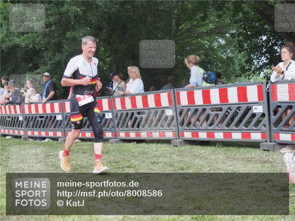 21.06.2025 - 27. Vierlanden-Triathlon KatJ http://msf.ph/oto/8008586 15.06.2025 13:02:22 Ziel 73, 137, 727, 1029, 1030, 1031, 1033 meine-sportfotos.de