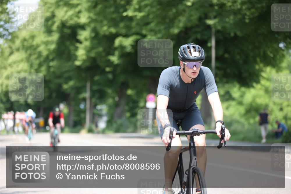 15.06.2025 - 7 Türme Triathlon Yannick Fuchs http://msf.ph/oto/8008596 15.06.2025 12:42:20 Radfahren 263, 297, 337, 556, 571, 611, 645 meine-sportfotos.de