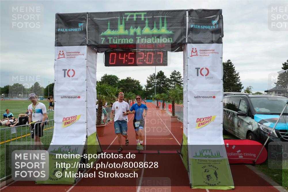 15.06.2025 - 7 Türme Triathlon Michael Strokosch http://msf.ph/oto/8008628 15.06.2025 14:52:07 Ziel 548 meine-sportfotos.de