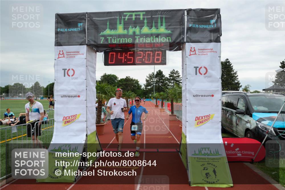15.06.2025 - 7 Türme Triathlon Michael Strokosch http://msf.ph/oto/8008644 15.06.2025 14:52:07 Ziel 548 meine-sportfotos.de