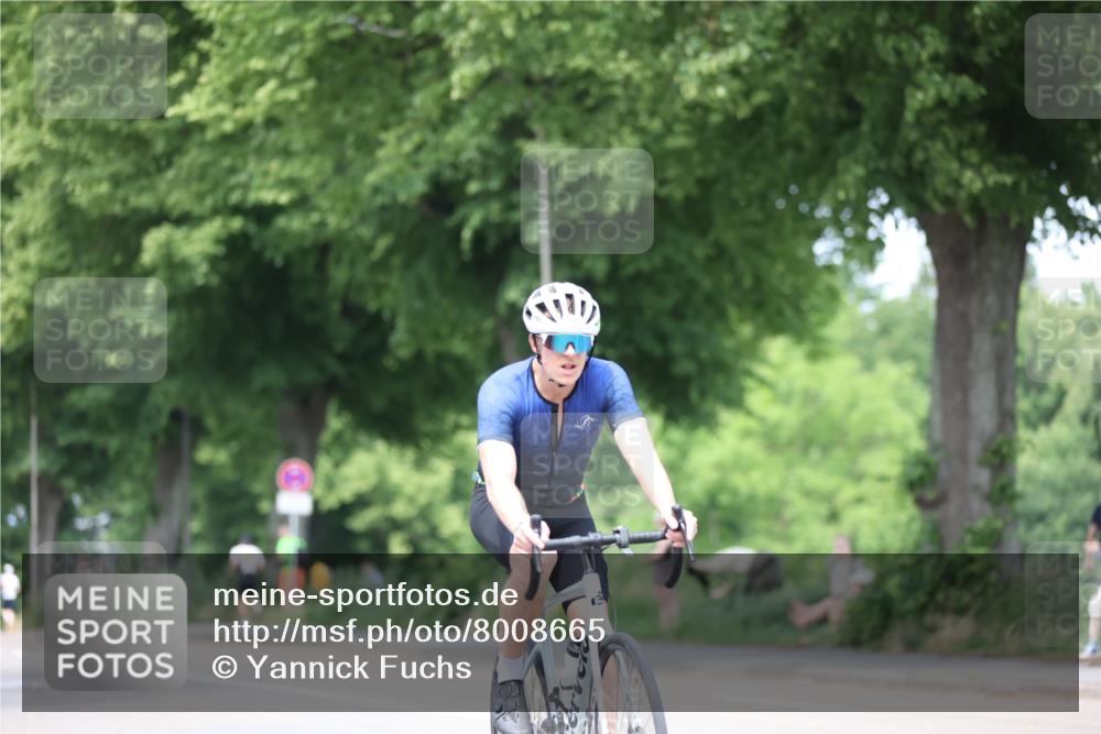 15.06.2025 - 7 Türme Triathlon Yannick Fuchs http://msf.ph/oto/8008665 15.06.2025 13:23:06 Radfahren 1171 meine-sportfotos.de