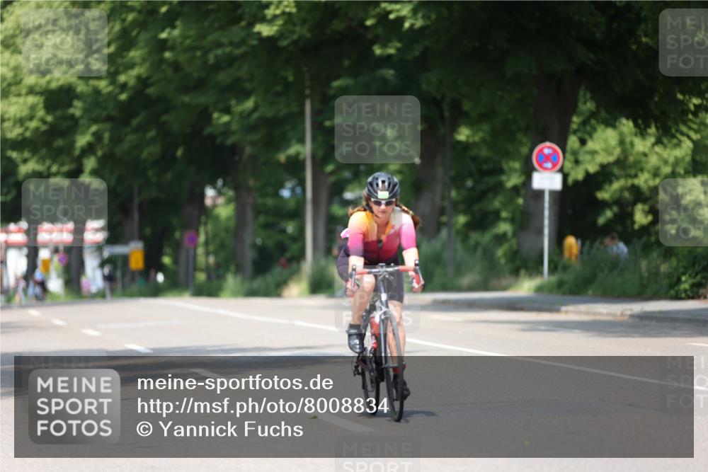 15.06.2025 - 7 Türme Triathlon Yannick Fuchs http://msf.ph/oto/8008834 15.06.2025 12:42:24 Radfahren 233, 254, 263, 297, 337, 465, 556, 571, 645 meine-sportfotos.de