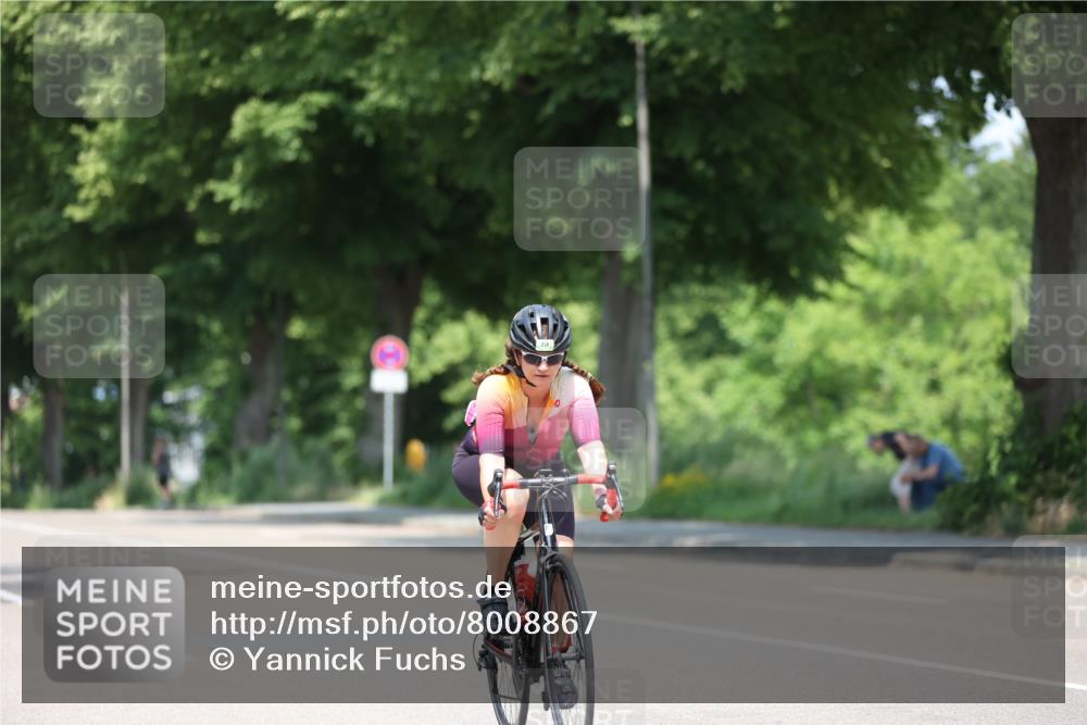 15.06.2025 - 7 Türme Triathlon Yannick Fuchs http://msf.ph/oto/8008867 15.06.2025 12:42:25 Radfahren 233, 254, 263, 297, 337, 465, 556, 645 meine-sportfotos.de