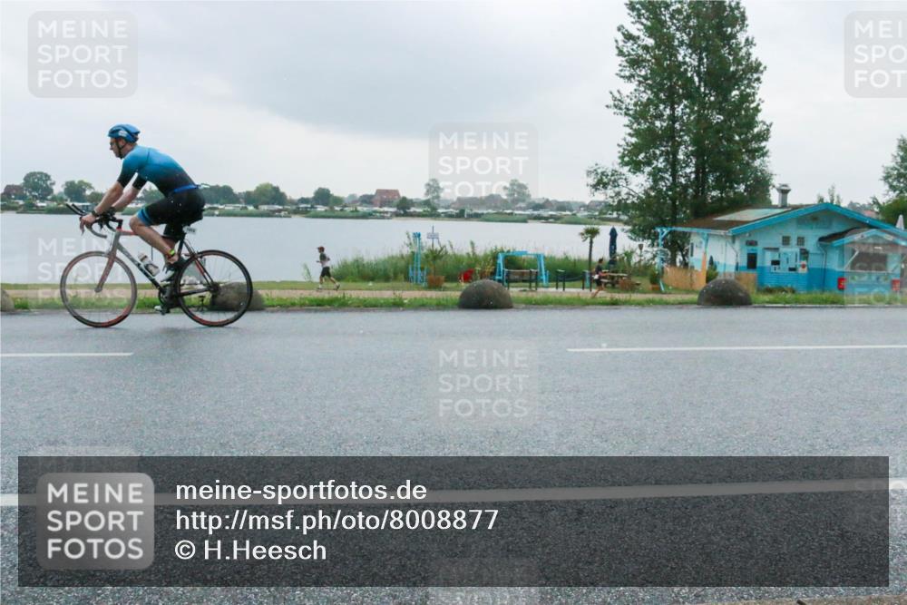 21.06.2025 - 27. Vierlanden-Triathlon H.Heesch http://msf.ph/oto/8008877 15.06.2025 13:28:17 Radfahren 1259, 1271, 1313 meine-sportfotos.de