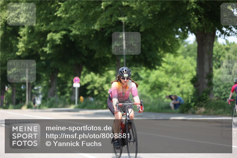 15.06.2025 - 7 Türme Triathlon Yannick Fuchs http://msf.ph/oto/8008881 15.06.2025 12:42:25 Radfahren 233, 254, 263, 297, 337, 465, 556, 645 meine-sportfotos.de