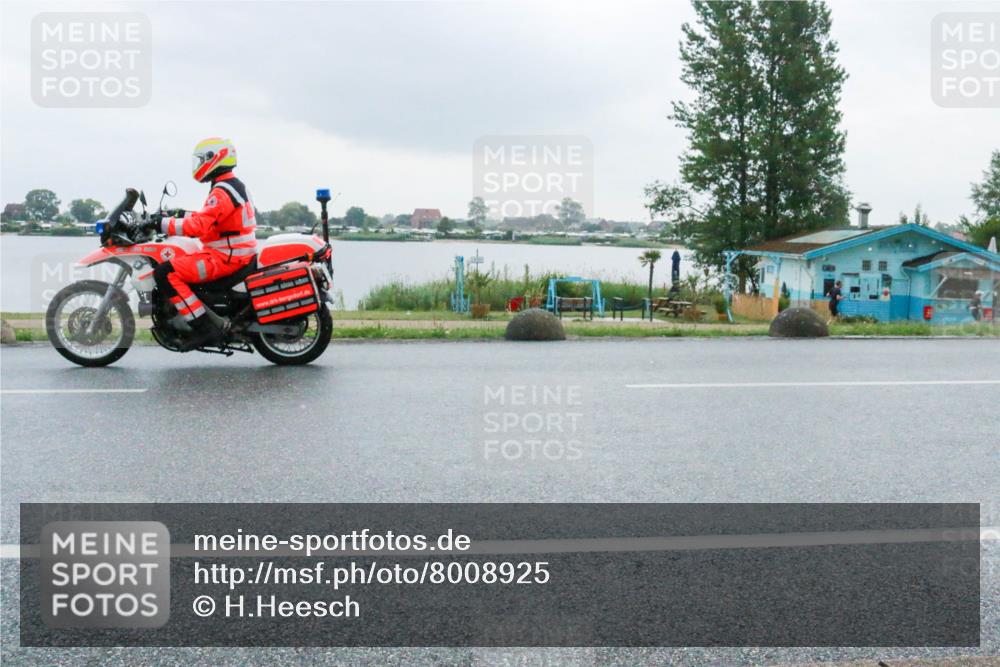 21.06.2025 - 27. Vierlanden-Triathlon H.Heesch http://msf.ph/oto/8008925 15.06.2025 13:28:33 Radfahren 1274 meine-sportfotos.de