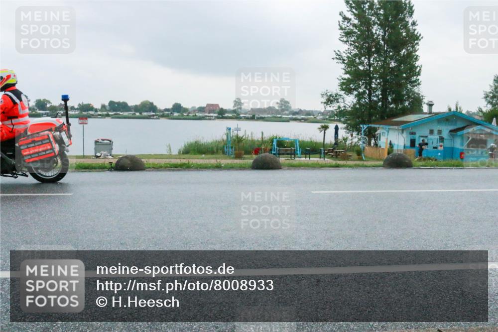 21.06.2025 - 27. Vierlanden-Triathlon H.Heesch http://msf.ph/oto/8008933 15.06.2025 13:28:33 Radfahren 1274 meine-sportfotos.de