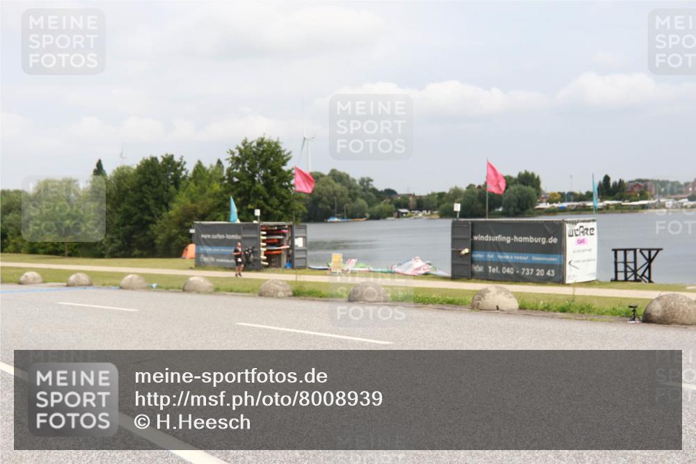 21.06.2025 - 27. Vierlanden-Triathlon H.Heesch http://msf.ph/oto/8008939 15.06.2025 12:19:45 Radfahren 647, 844, 855, 953 meine-sportfotos.de