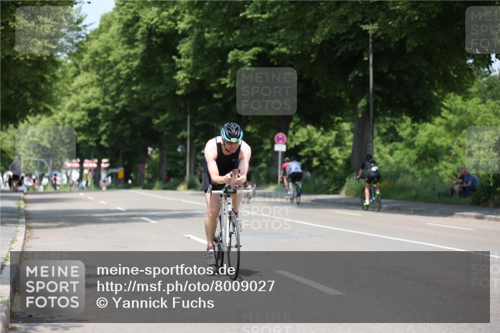 15.06.2025 - 7 Türme Triathlon Yannick Fuchs http://msf.ph/oto/8009027 15.06.2025 12:42:30 Radfahren 201, 233, 254, 283, 337, 465 meine-sportfotos.de