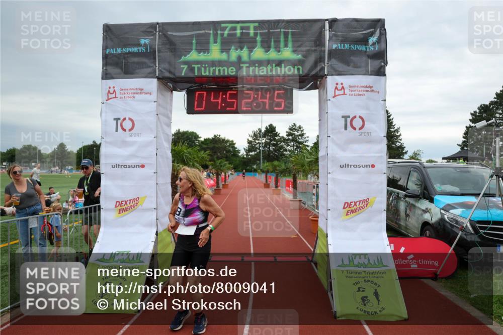 15.06.2025 - 7 Türme Triathlon Michael Strokosch http://msf.ph/oto/8009041 15.06.2025 14:52:45 Ziel 883 meine-sportfotos.de