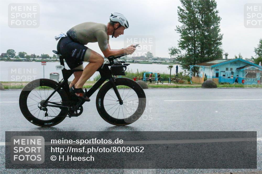21.06.2025 - 27. Vierlanden-Triathlon H.Heesch http://msf.ph/oto/8009052 15.06.2025 13:29:02 Radfahren 1122, 1161, 1314 meine-sportfotos.de