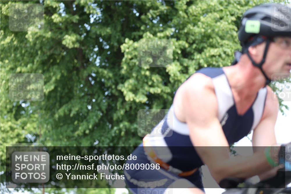 15.06.2025 - 7 Türme Triathlon Yannick Fuchs http://msf.ph/oto/8009096 15.06.2025 13:23:40 Radfahren 451, 1181 meine-sportfotos.de