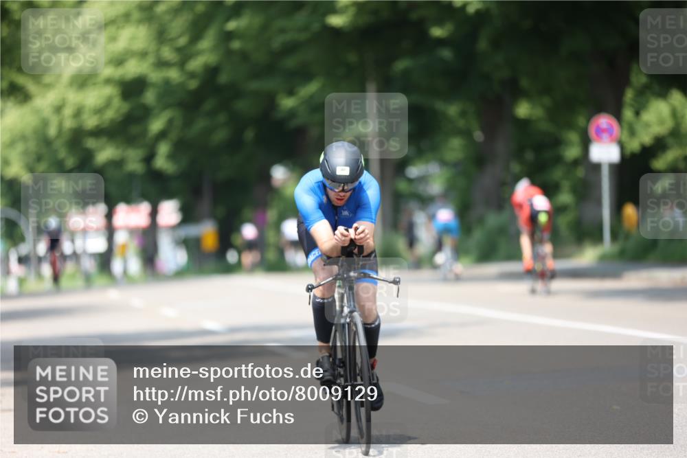 15.06.2025 - 7 Türme Triathlon Yannick Fuchs http://msf.ph/oto/8009129 15.06.2025 12:42:37 Radfahren 201, 214, 283, 561 meine-sportfotos.de