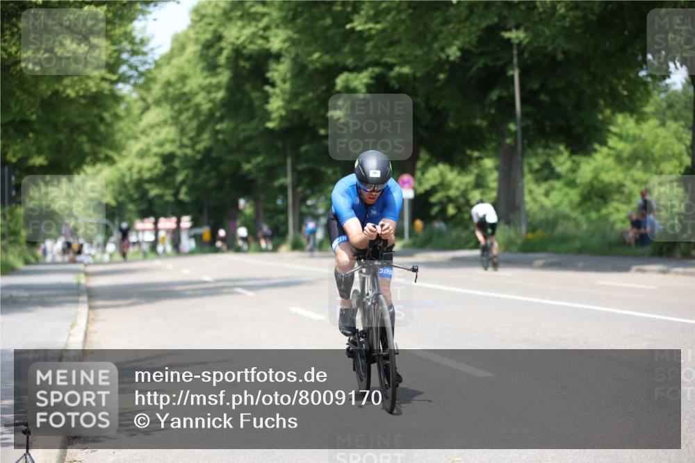 15.06.2025 - 7 Türme Triathlon Yannick Fuchs http://msf.ph/oto/8009170 15.06.2025 12:42:37 Radfahren 201, 214, 283, 561 meine-sportfotos.de