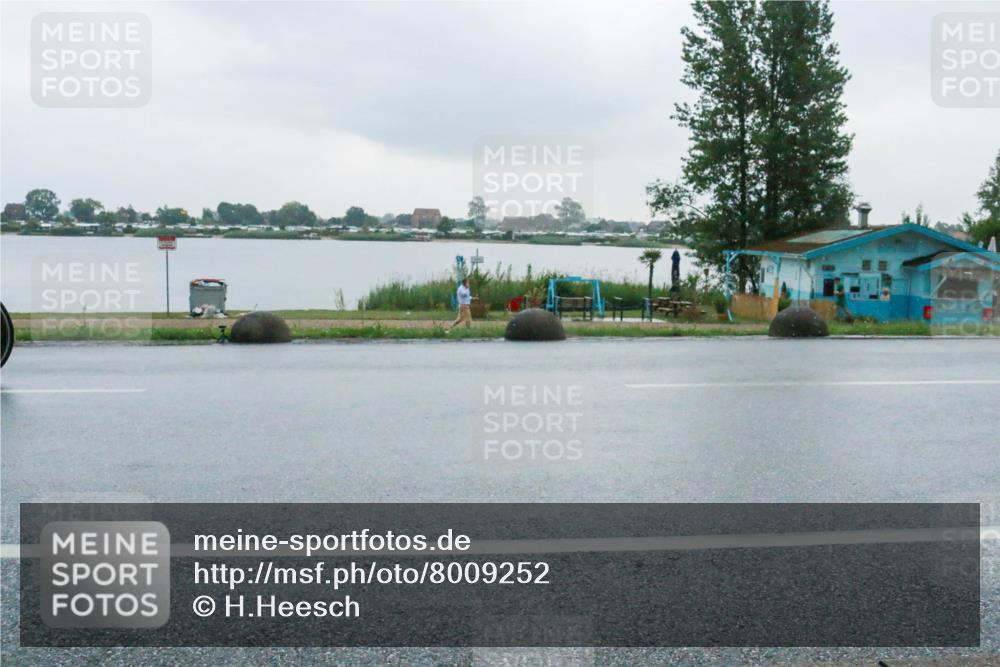 21.06.2025 - 27. Vierlanden-Triathlon H.Heesch http://msf.ph/oto/8009252 15.06.2025 13:29:53 Radfahren 1237, 1256, 1260, 1289 meine-sportfotos.de