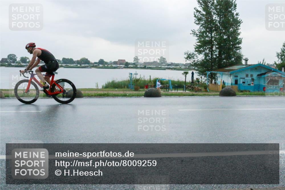 21.06.2025 - 27. Vierlanden-Triathlon H.Heesch http://msf.ph/oto/8009259 15.06.2025 13:29:55 Radfahren 1152, 1237, 1256, 1260, 1289 meine-sportfotos.de