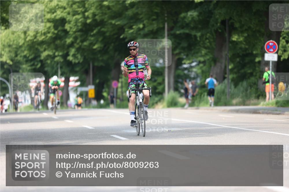 15.06.2025 - 7 Türme Triathlon Yannick Fuchs http://msf.ph/oto/8009263 15.06.2025 13:23:58 Radfahren 458, 874, 908, 1016 meine-sportfotos.de