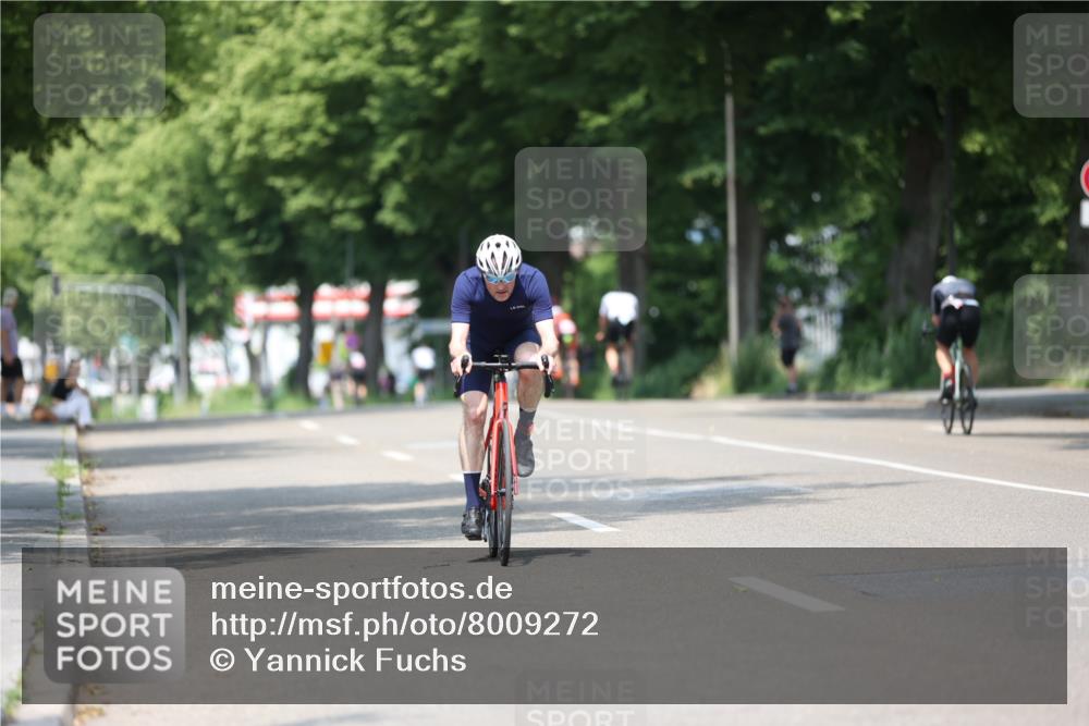 15.06.2025 - 7 Türme Triathlon Yannick Fuchs http://msf.ph/oto/8009272 15.06.2025 12:42:42 Radfahren 214, 306 meine-sportfotos.de