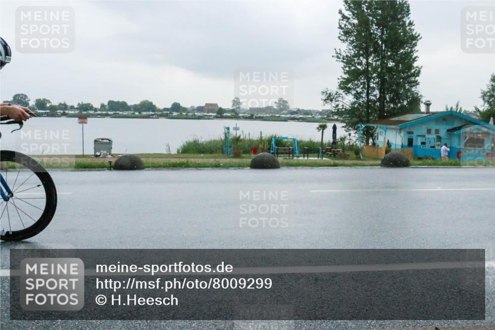 21.06.2025 - 27. Vierlanden-Triathlon H.Heesch http://msf.ph/oto/8009299 15.06.2025 13:30:03 Radfahren 1105, 1152, 1257 meine-sportfotos.de