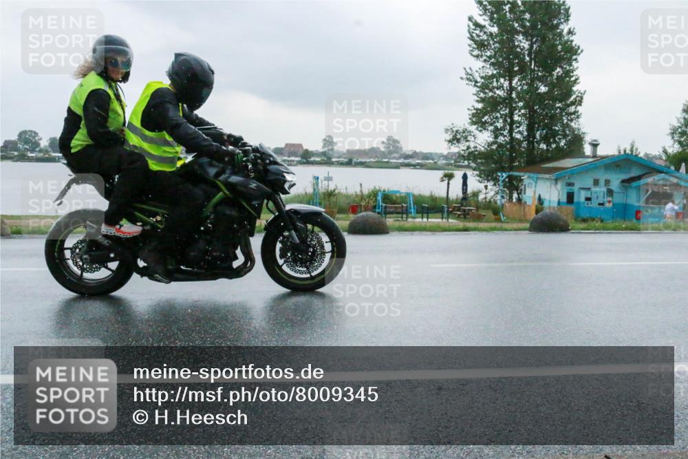 21.06.2025 - 27. Vierlanden-Triathlon H.Heesch http://msf.ph/oto/8009345 15.06.2025 13:30:06 Radfahren 1105, 1257 meine-sportfotos.de