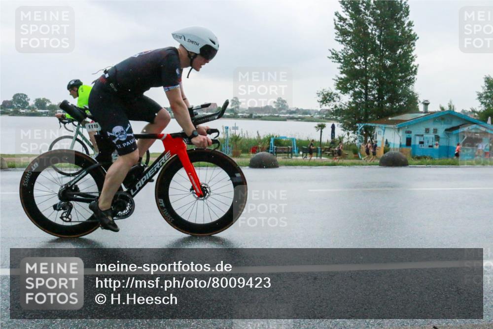 21.06.2025 - 27. Vierlanden-Triathlon H.Heesch http://msf.ph/oto/8009423 15.06.2025 13:30:28 Radfahren 1110, 1262, 1296 meine-sportfotos.de
