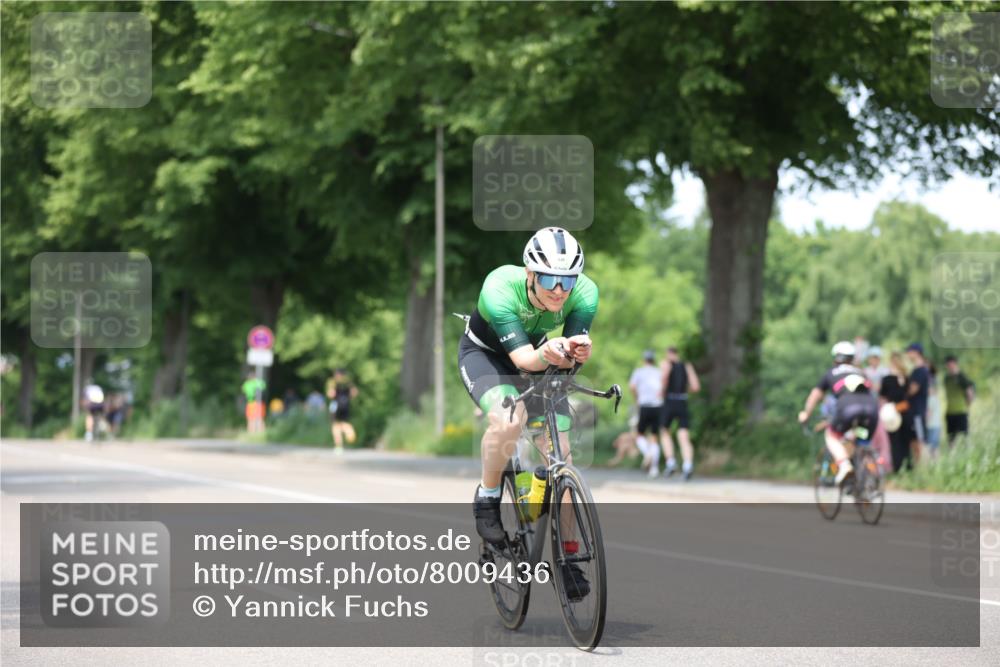 15.06.2025 - 7 Türme Triathlon Yannick Fuchs http://msf.ph/oto/8009436 15.06.2025 13:24:03 Radfahren 219, 458, 624 meine-sportfotos.de