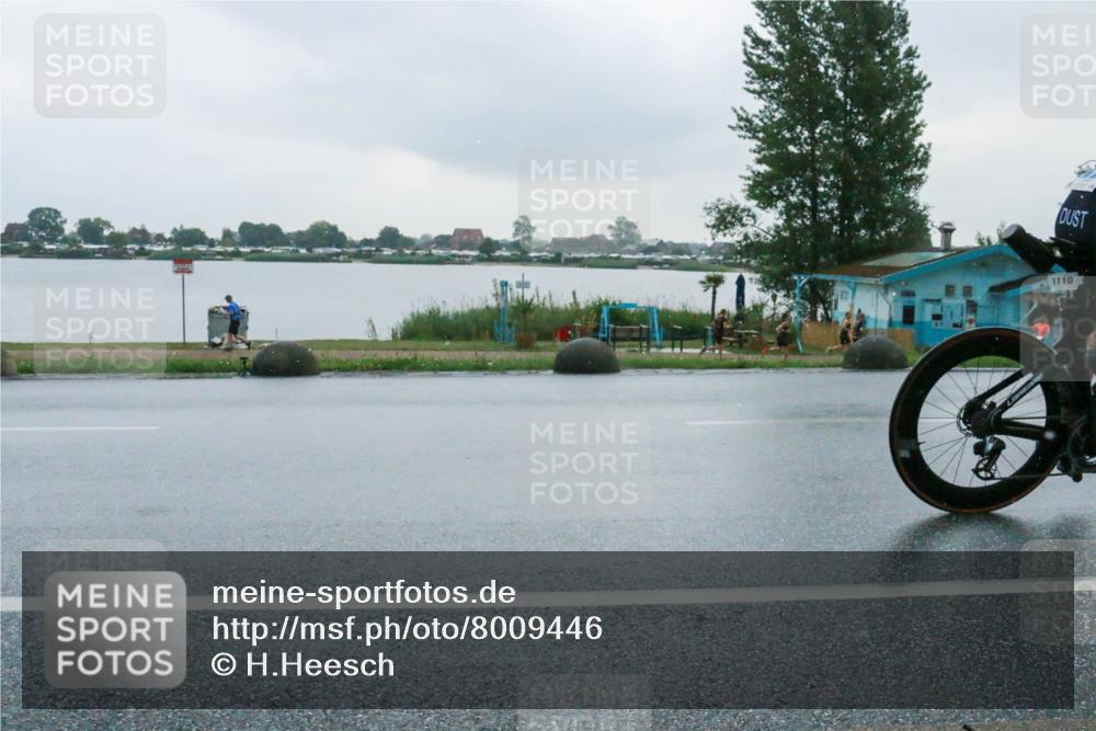 21.06.2025 - 27. Vierlanden-Triathlon H.Heesch http://msf.ph/oto/8009446 15.06.2025 13:30:28 Radfahren 1110, 1262, 1296 meine-sportfotos.de