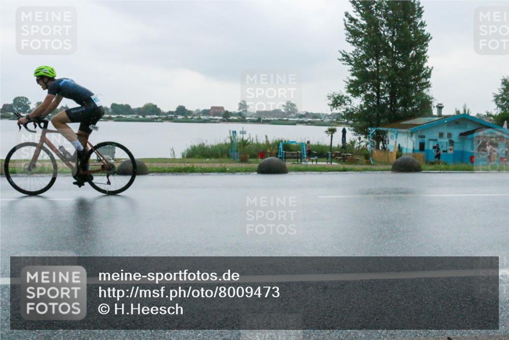 21.06.2025 - 27. Vierlanden-Triathlon H.Heesch http://msf.ph/oto/8009473 15.06.2025 13:30:35 Radfahren 1250, 1307 meine-sportfotos.de