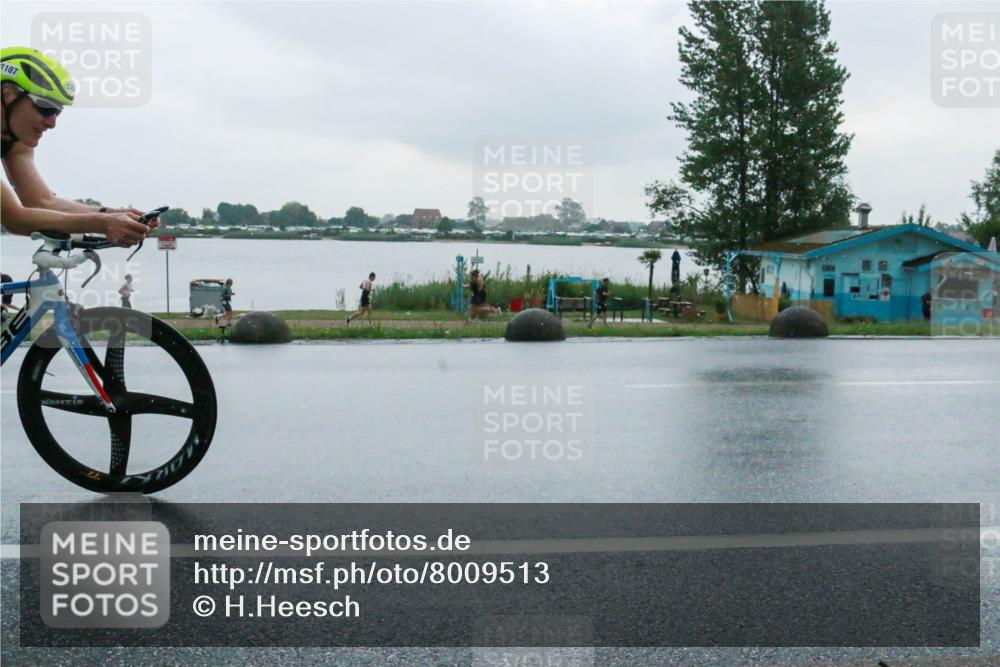 21.06.2025 - 27. Vierlanden-Triathlon H.Heesch http://msf.ph/oto/8009513 15.06.2025 13:31:27 Radfahren 1107 meine-sportfotos.de