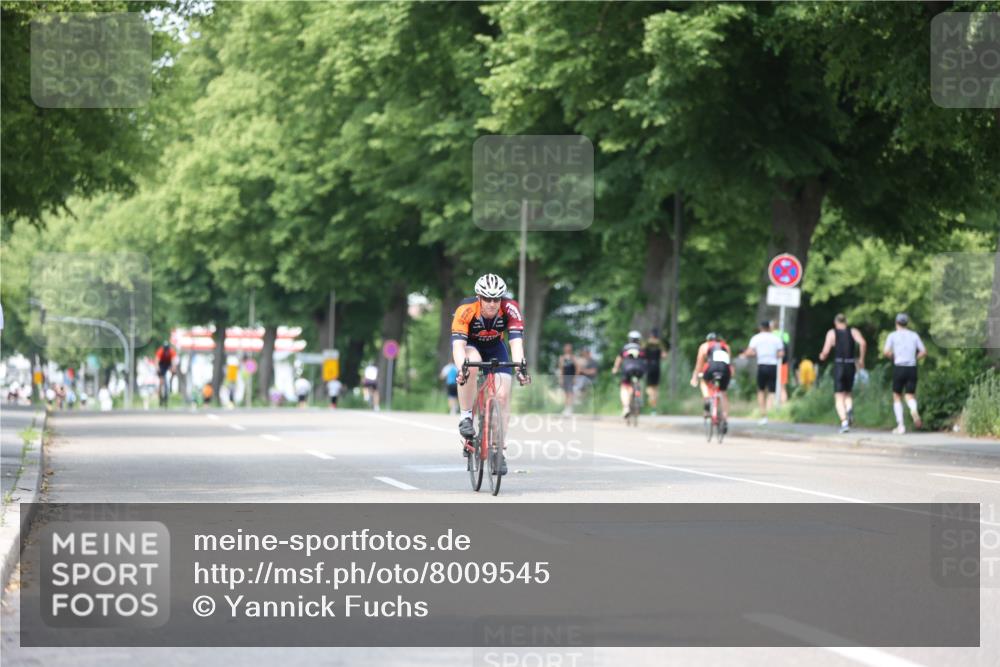 15.06.2025 - 7 Türme Triathlon Yannick Fuchs http://msf.ph/oto/8009545 15.06.2025 13:24:10 Radfahren 219, 624 meine-sportfotos.de
