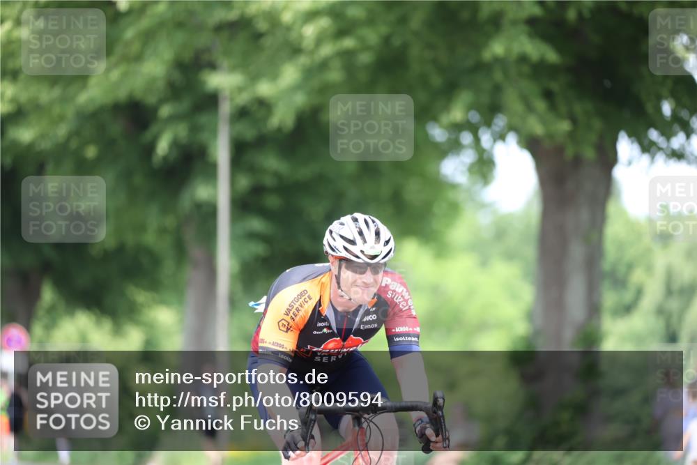 15.06.2025 - 7 Türme Triathlon Yannick Fuchs http://msf.ph/oto/8009594 15.06.2025 13:24:12 Radfahren 308 meine-sportfotos.de